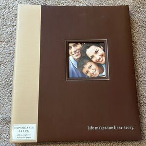 Expandable Photo Album by Hallmark with 16 refill pages